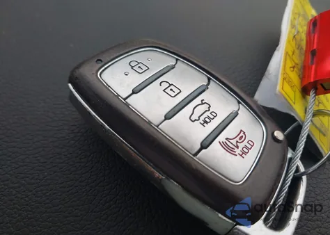 2017 Hyundai Elantra Value Edition из США, поврежденный, VIN KMHD84LF5HU237262